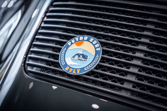 Porsche 911 Speedster WTL im Showroom von David Finest Sports Cars Hamburg