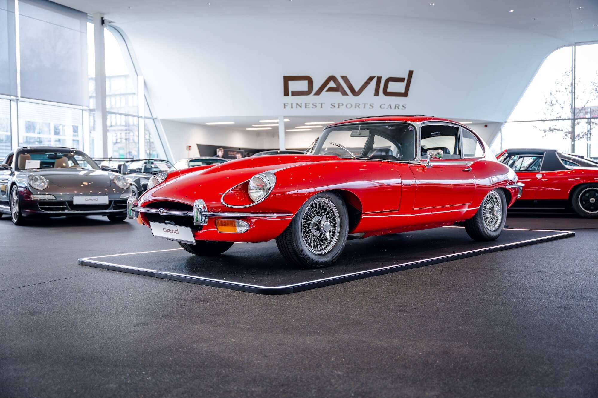 Jaguar E-Type David Finest Sports Cars Hamburg (1)