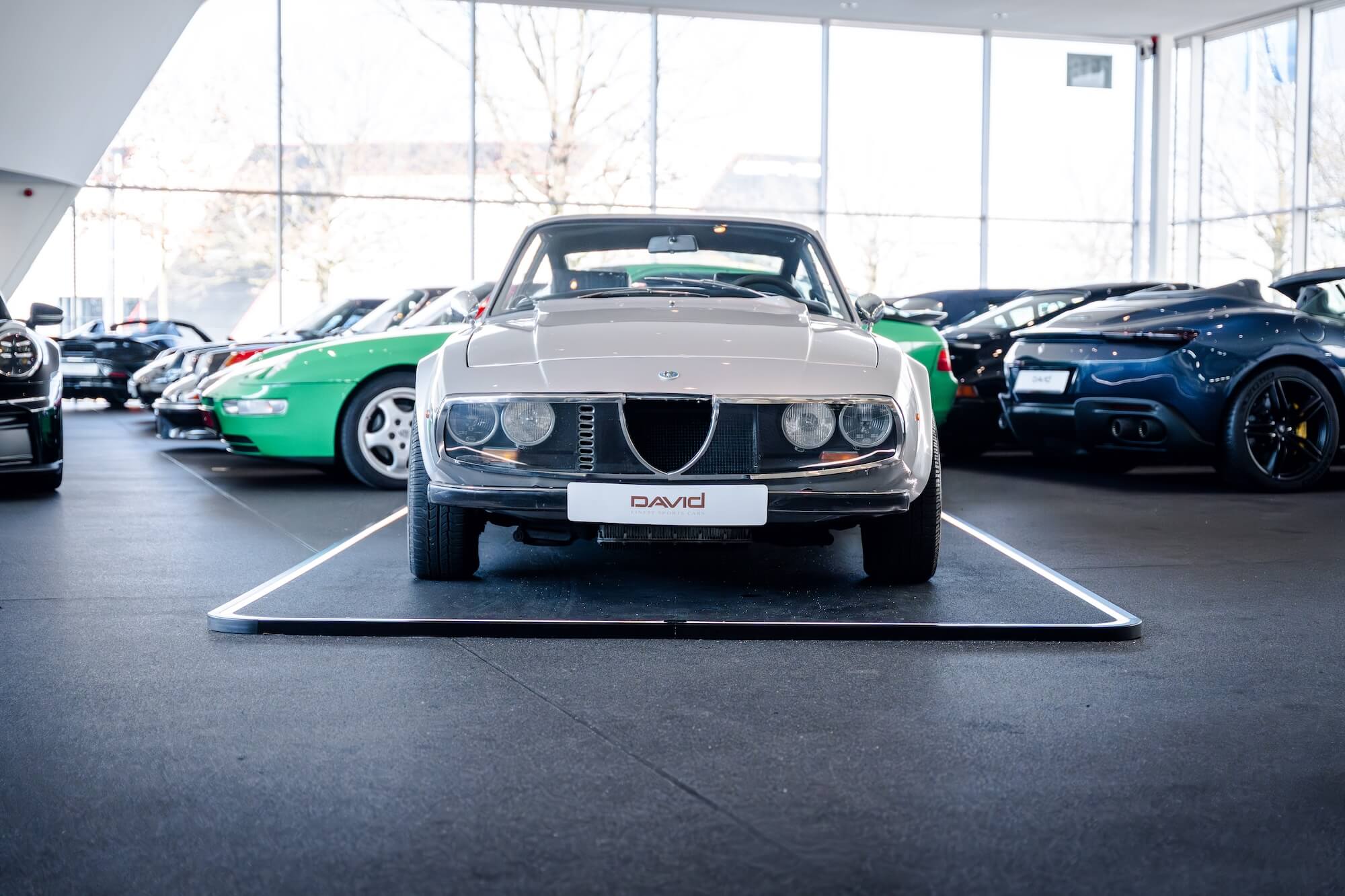 Alfa Romeo Junior Zagato David Finest Sports Cars Hamburg (1)