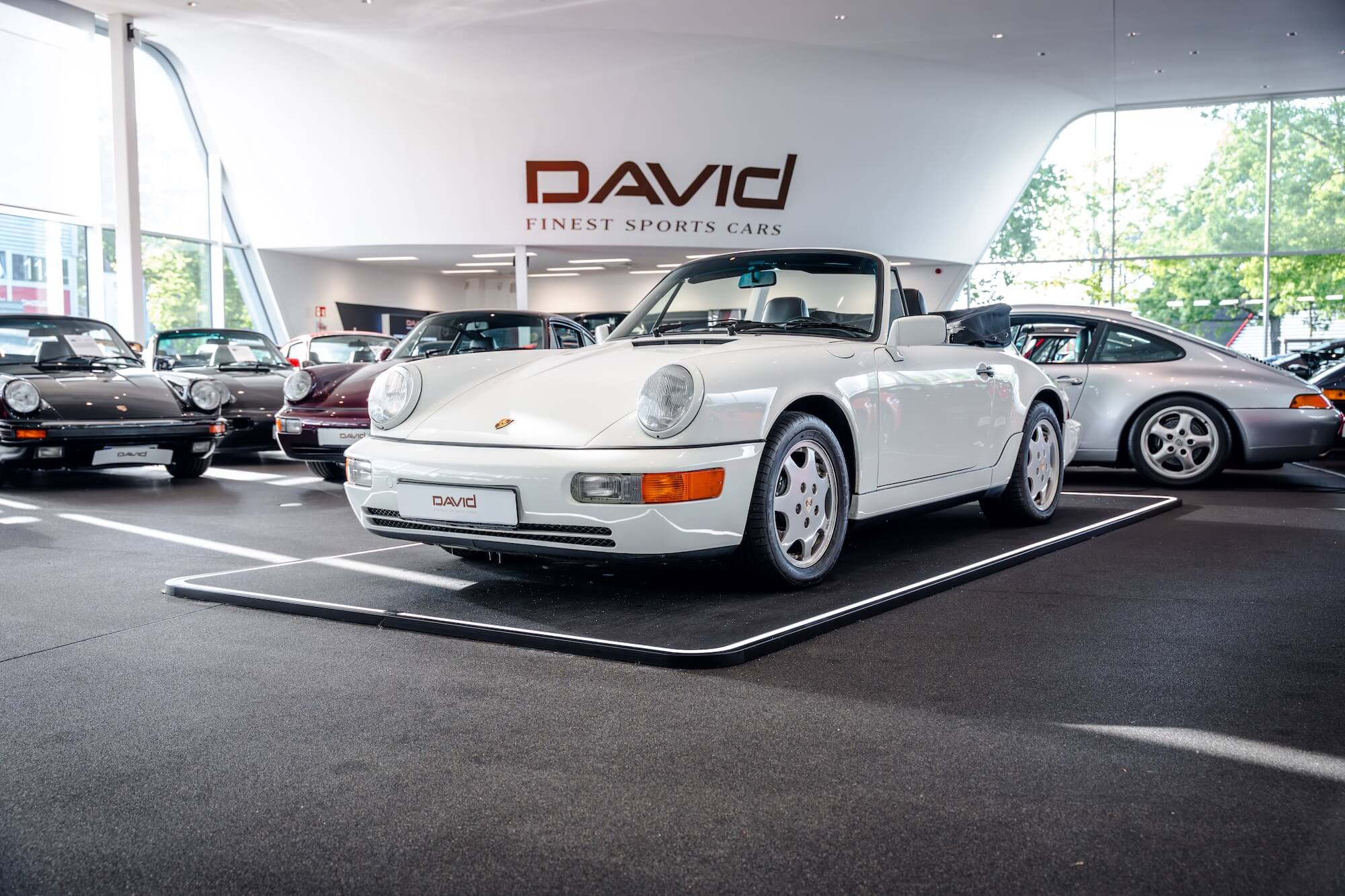 Porsche 964 Cabrio David Finest Sports Cars Hamburg (1)
