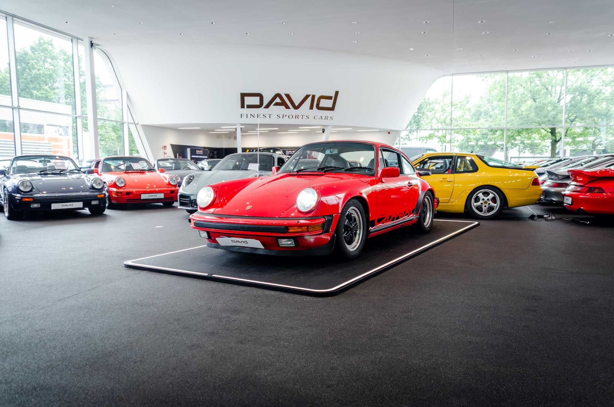Porsche 911 G-Modell Coupe David Finest Sports Cars Hamburg (1)