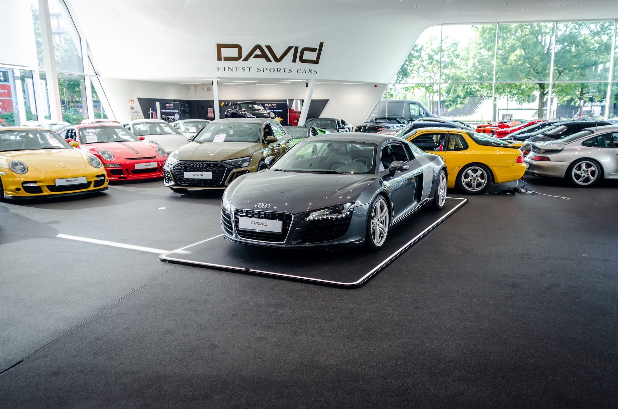 Audi R8 David Finest Sports Cars Hamburg (1)