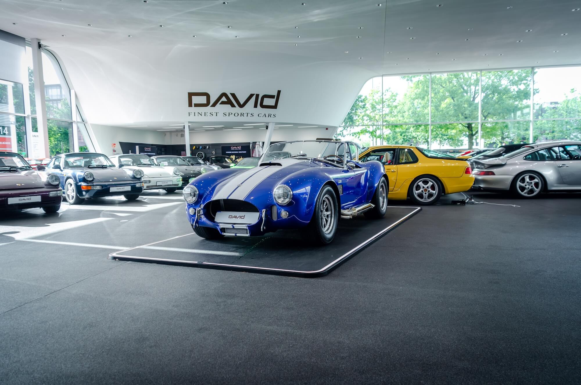 Cobra Superformance David Finest Sports Cars Hamburg (1)