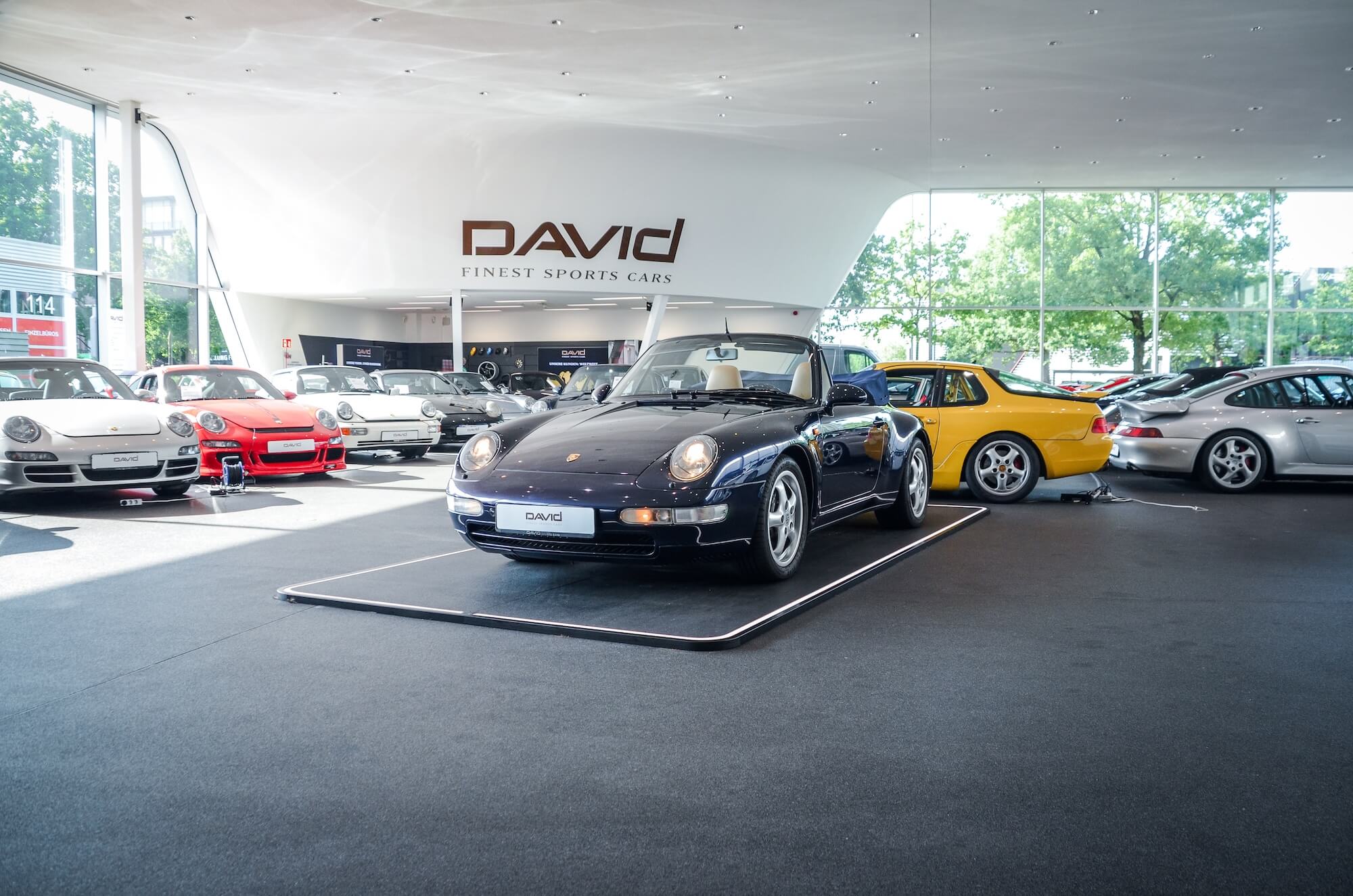 Porsche 993 Cabriolet David Finest Sports Cars Hamburg (1)